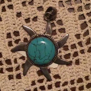 Turquoise son pendant